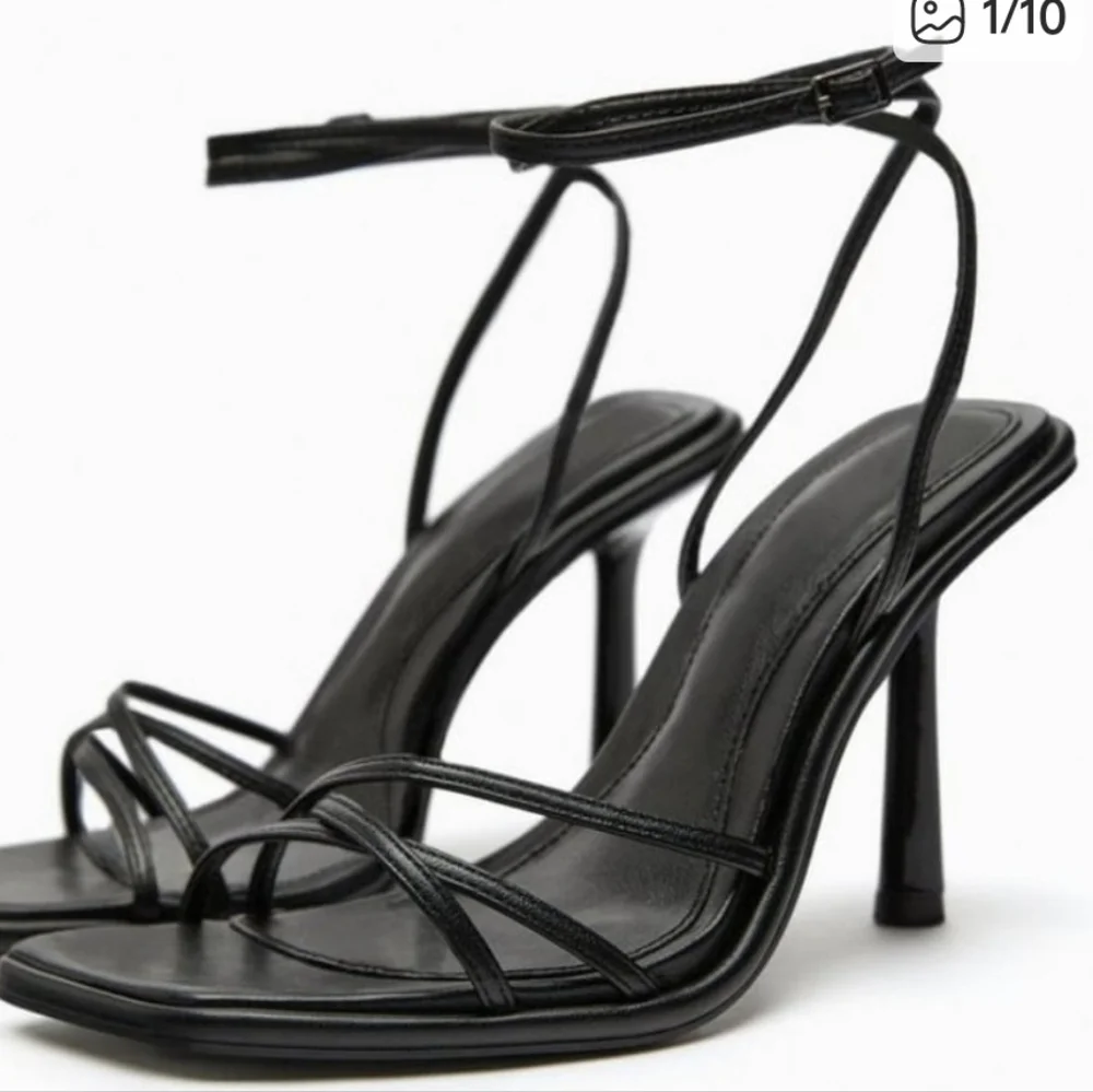 ZARA HIGH-HEEL STRAPPY SANDALS BLACK SIZE 10 3342/110